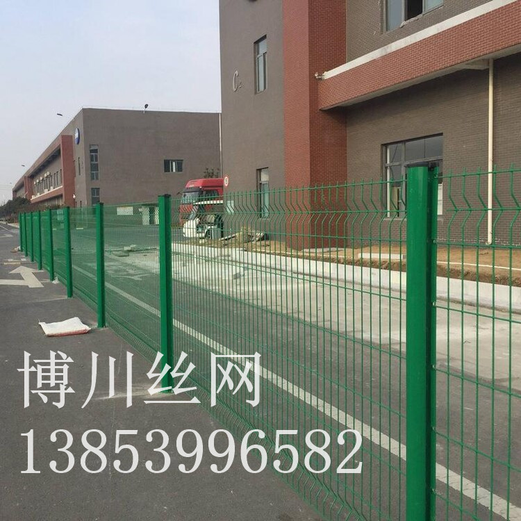 岳阳市铁艺围墙护栏护栏网 - 方案